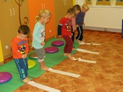 Cvičení zdravá dětská noha ve školce